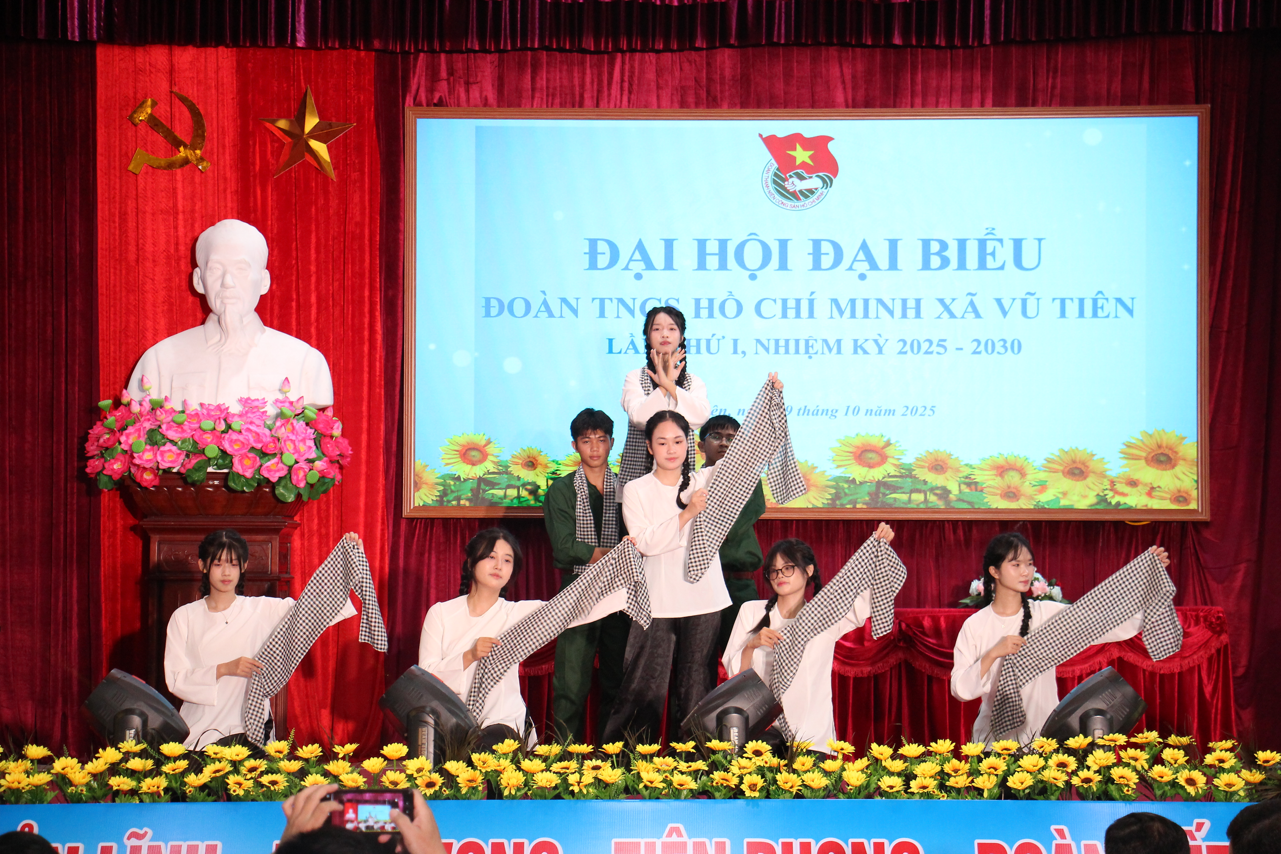 Đoàn Thanh niên Cộng sản Hồ Chí Minh xã Vũ Tiên tổ chức Đại hội đại biểu lần thứ I, nhiệm kỳ 2025 – 2030.