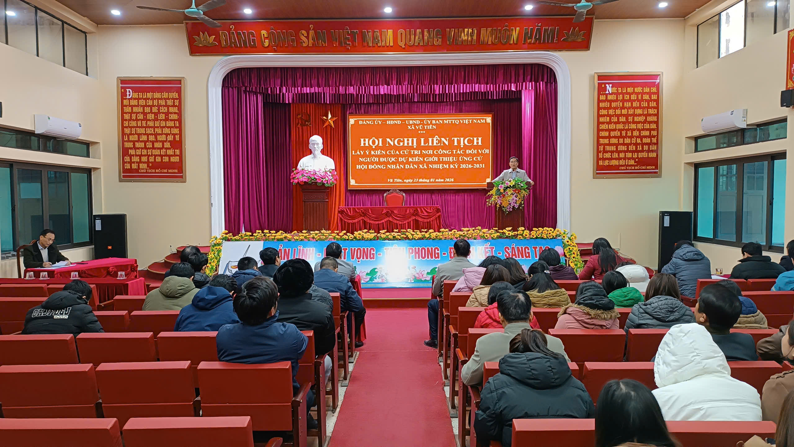 Vũ Tiên tổ chức Hội nghị liên tịch lấy ý kiến cử tri nơi công tác đối với người được dự kiến giới thiệu ứng cử HĐND xã, nhiệm kỳ 2026 - 2031