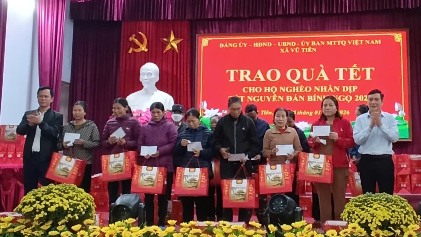 Vũ Tiên: 100% hộ nghèo được nhận quà nhân dịp Tết Nguyên đán Bính Ngọ năm 2026