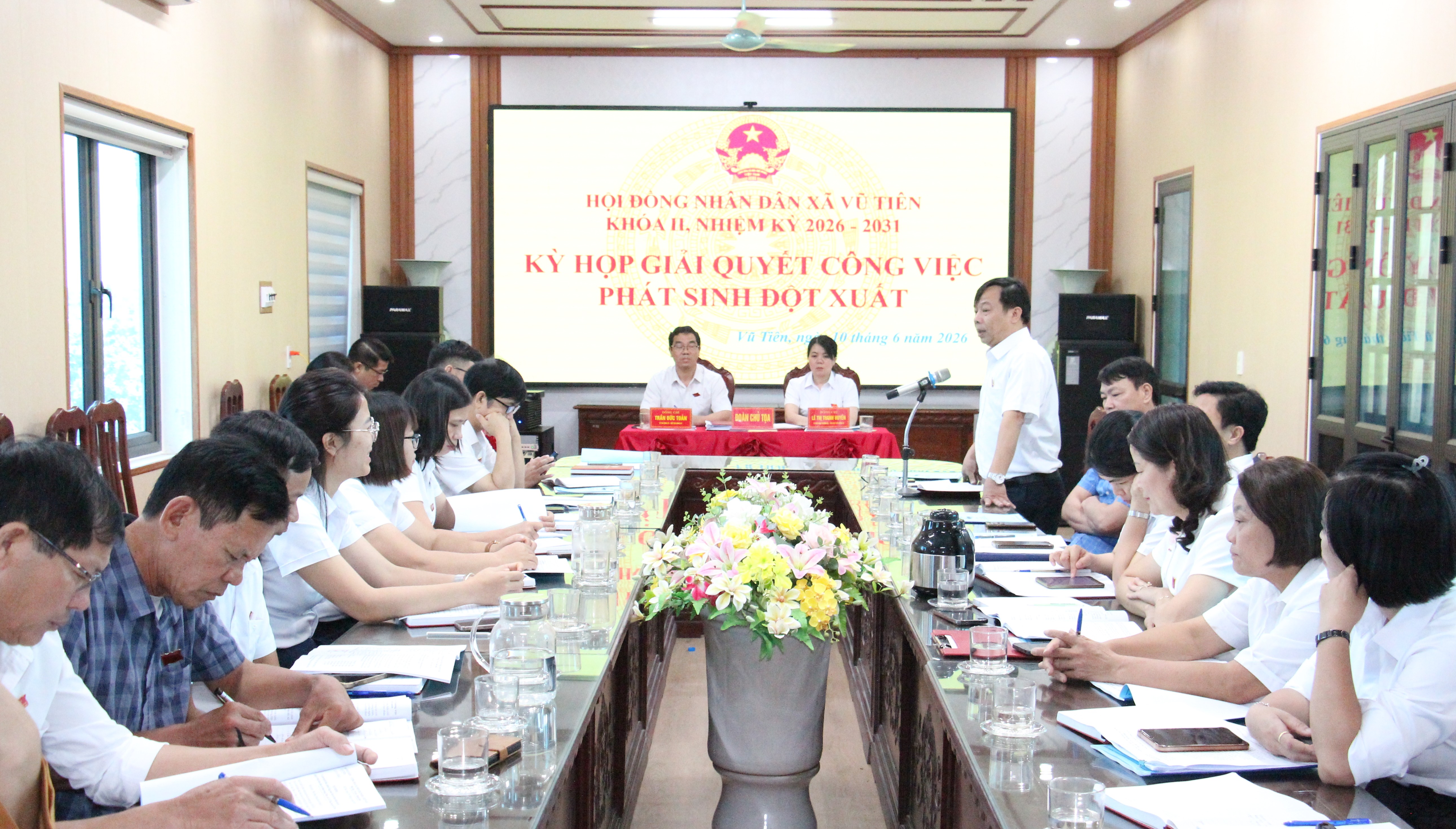 Hội đồng nhân dân xã vũ Tiên tổ chức Kỳ họp giải quyết công việc phát sinh đột xuất