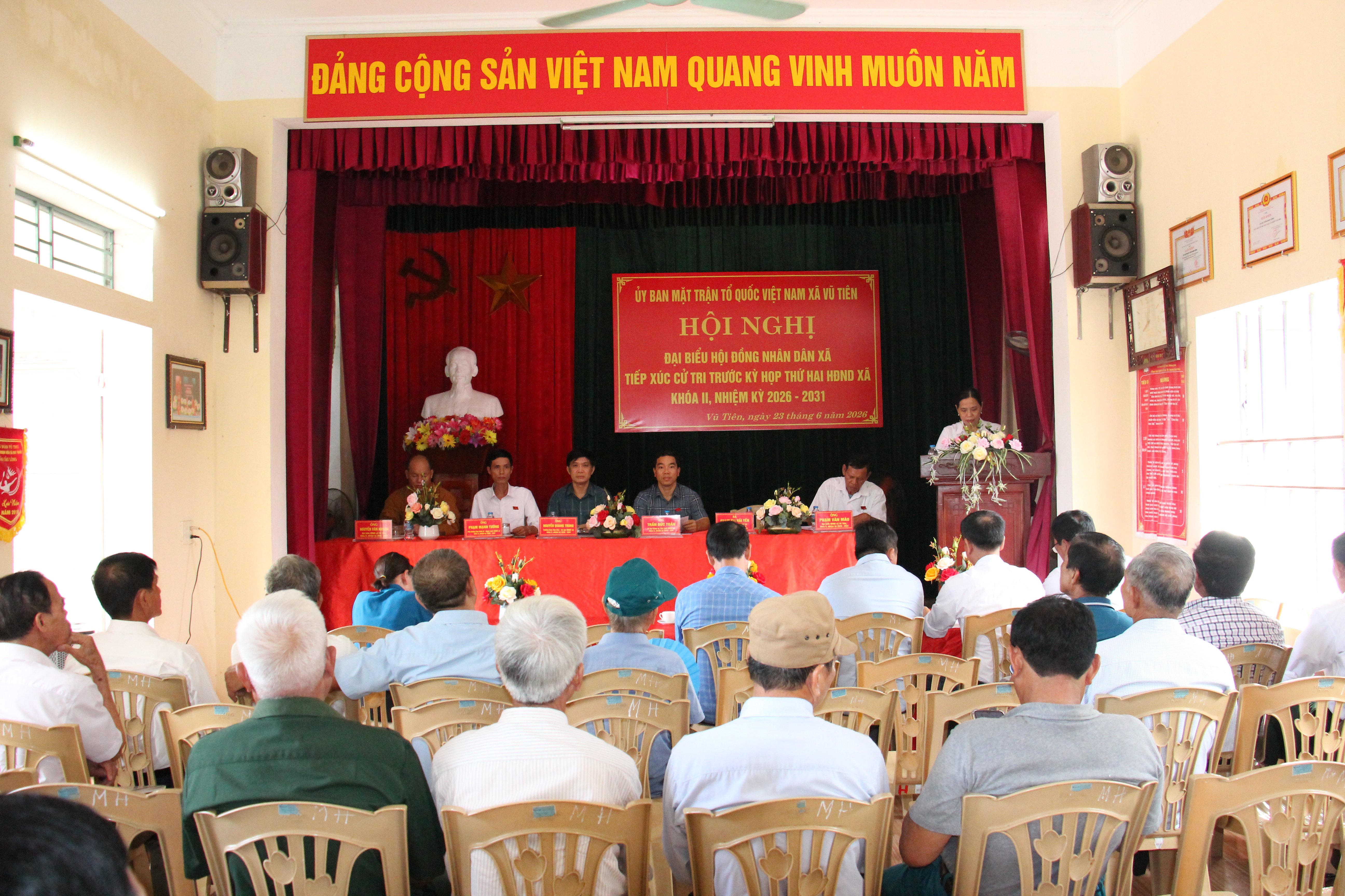 Hội đồng nhân dân xã Vũ Tiên tiếp xúc cử tri trước Kỳ họp thứ Hai, nhiệm kỳ 2026 - 2031
