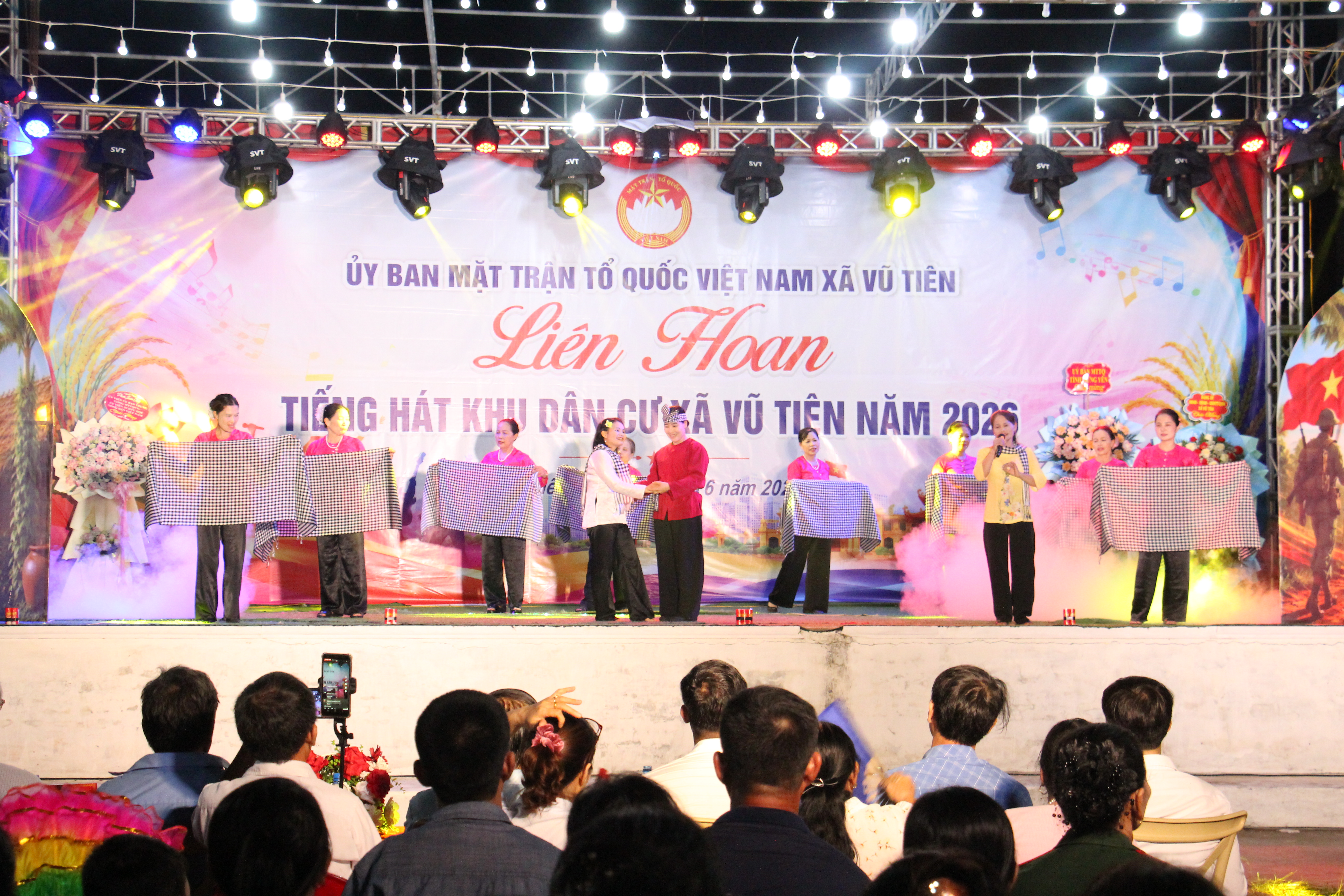 Mặt trận Tổ quốc  xã Vũ Tiên tổ chức thành công Liên hoan Tiếng hát khu dân cư năm 2026