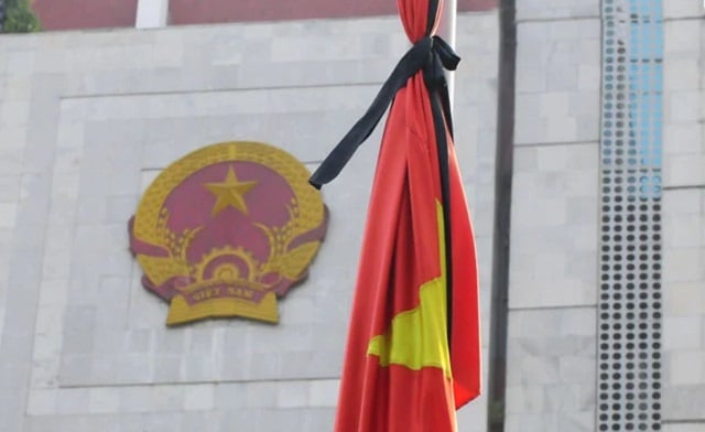 Ngày 09 tháng 8 năm 2026, Ủy ban nhân dân xã Vũ Tiên có Thông báo số 134/TB-UBND về việc treo cờ rủ và dừng các hoạt động vui chơi, giải trí trong những ngày Lễ Quốc tang đồng chí Saysomphone Phomvihane, Chủ tịch Quốc hội nước Cộng hòa Dân chủ Nhân dân Lào